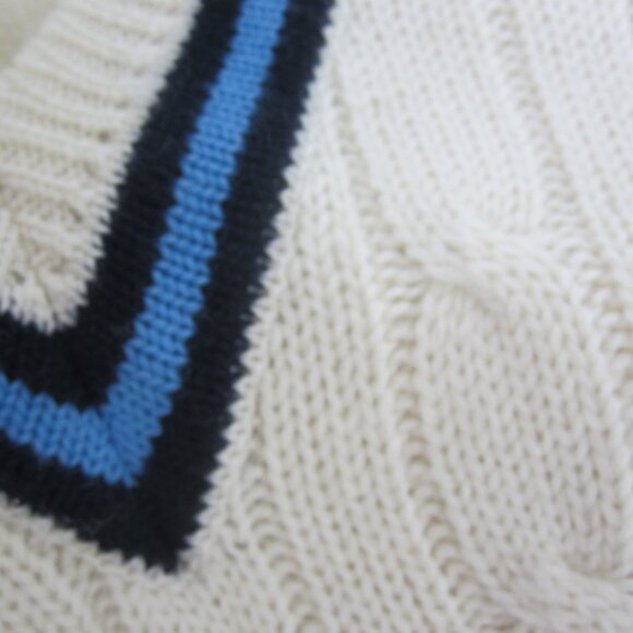 Vtg Davison's Bermuda Large Ivory Navy Blue Wool Cable Knit V Neck Sweater Golf - Picture 6 of 9